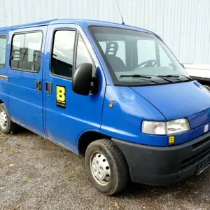 passenger car Fiat 230