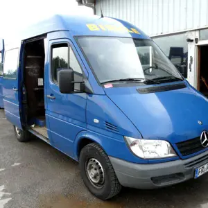 HGV (for workshop equipment) Mercedes Benz 211 CDi