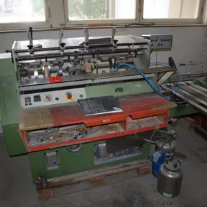 Vorsatz- u. Einsteckmaschine Hunkeler VEA400