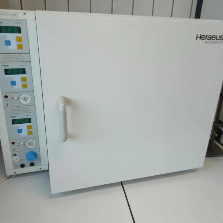 compartment dryer Heraeus Instruments T6060EXP