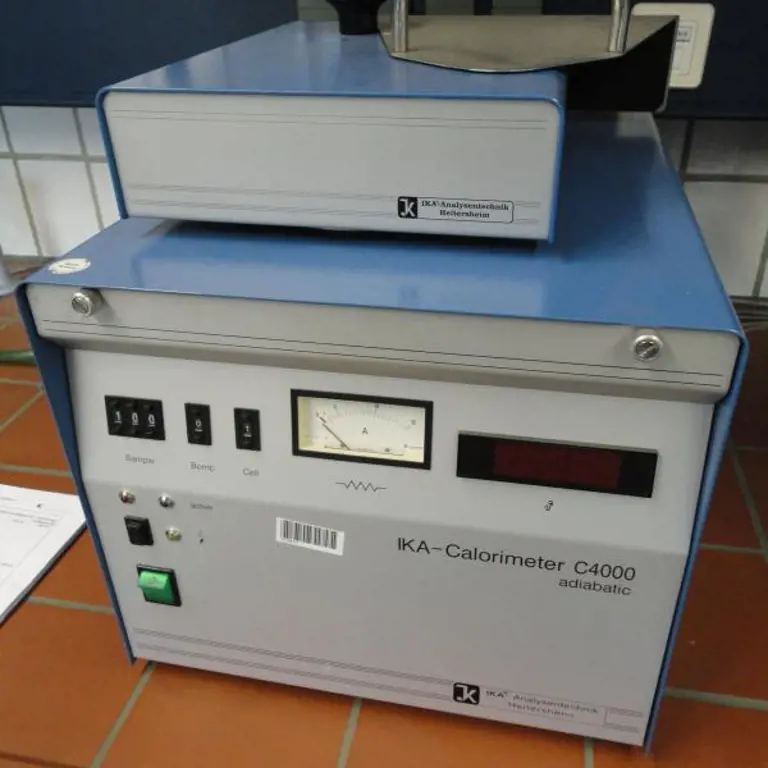 burning-calorimeter IKA-Analysentechnik C4000 adiabatisch