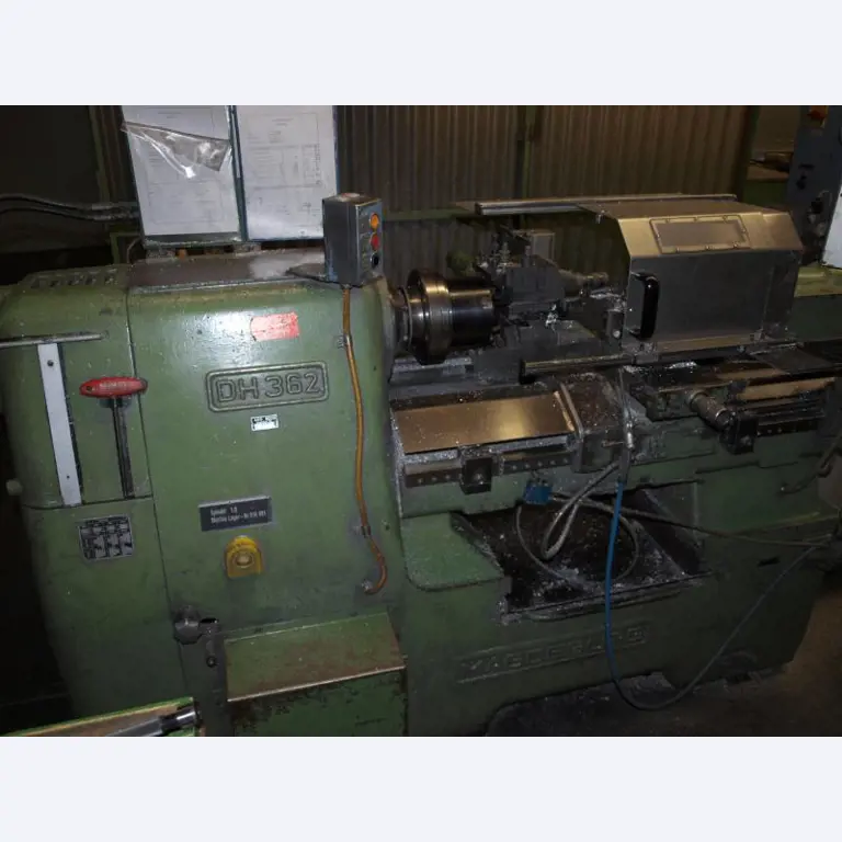 gepflegte Werkzeuge / <br>Zubehör sowie sonstige Betriebsmittel
-1