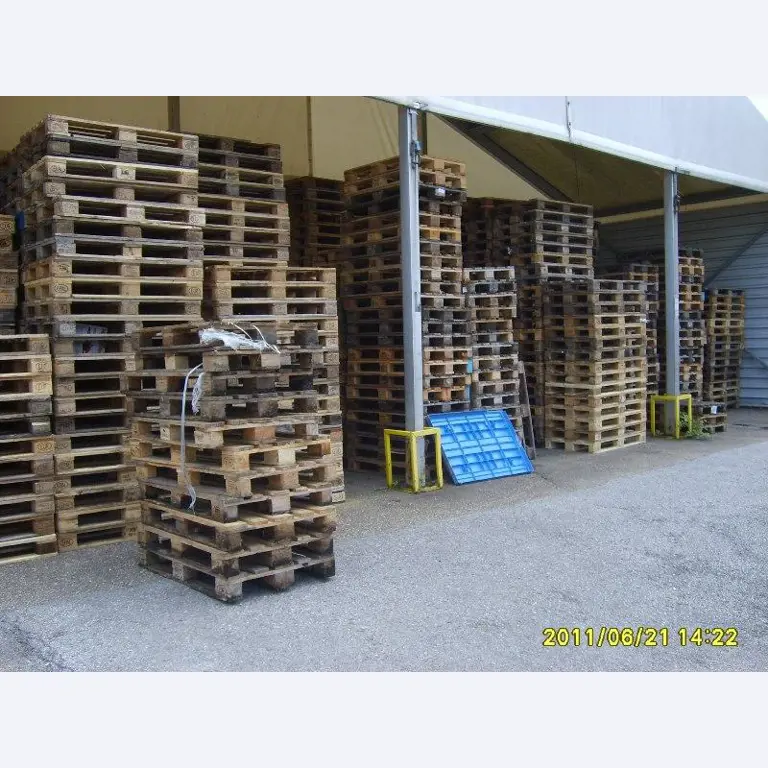 gepflegte Werkzeuge / <br>Zubehör sowie sonstige Betriebsmittel
-1