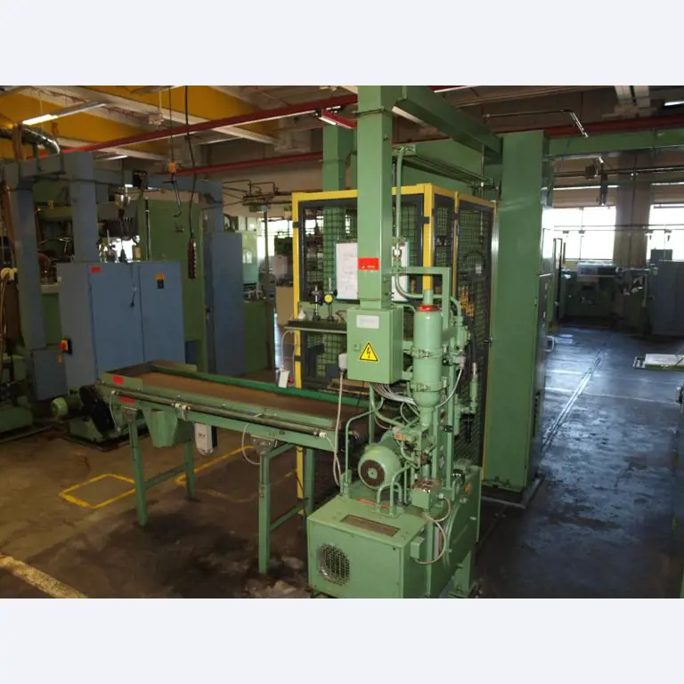 gepflegte Werkzeuge / <br>Zubehör sowie sonstige Betriebsmittel
-2