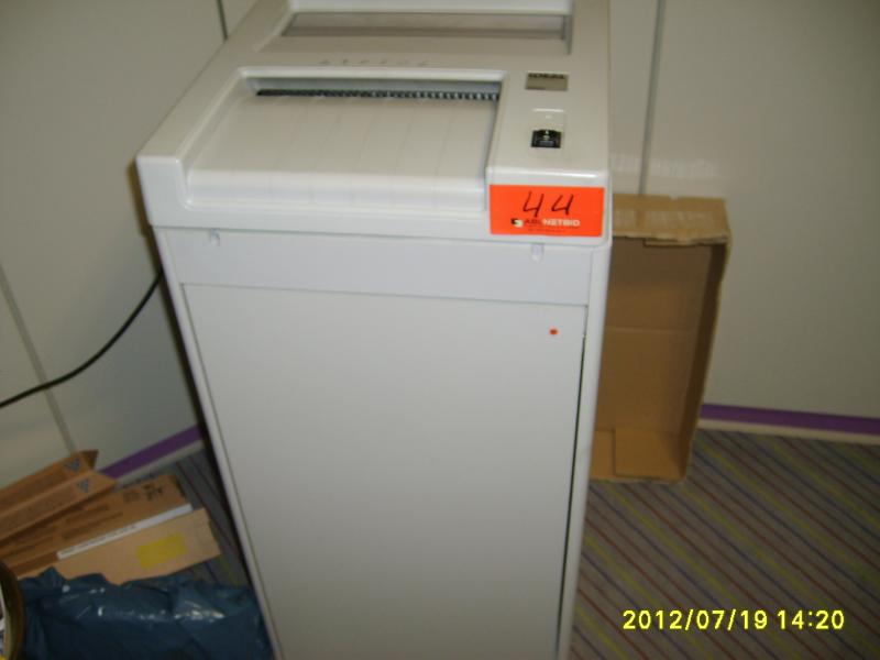 Rübenacker Reisen Omnibusverkehr GmbH & Co. KG<br>
and additional order-4