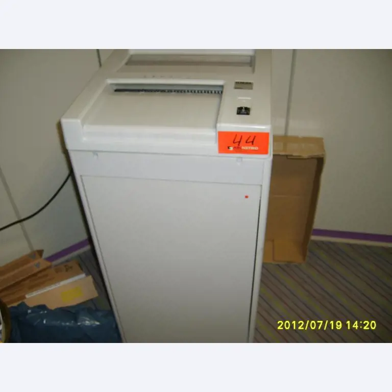 Rübenacker Reisen Omnibusverkehr GmbH & Co. KG<br>
and additional order-4