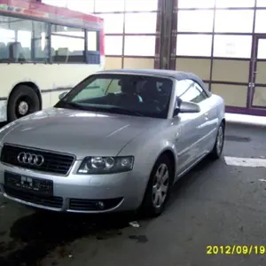 PKW Audi A 4 V 6 3.0 Cabrio