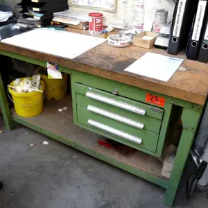 work bench Lokoma