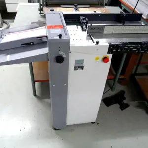 automatische Rillmaschine Nagel