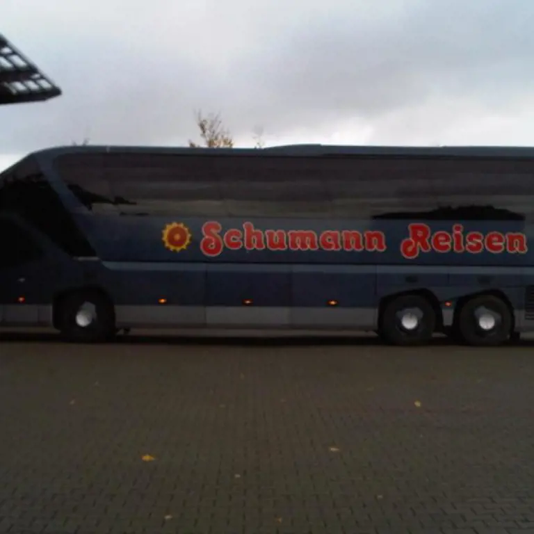 Neoplan Starliner 2 (N5217 SHD)