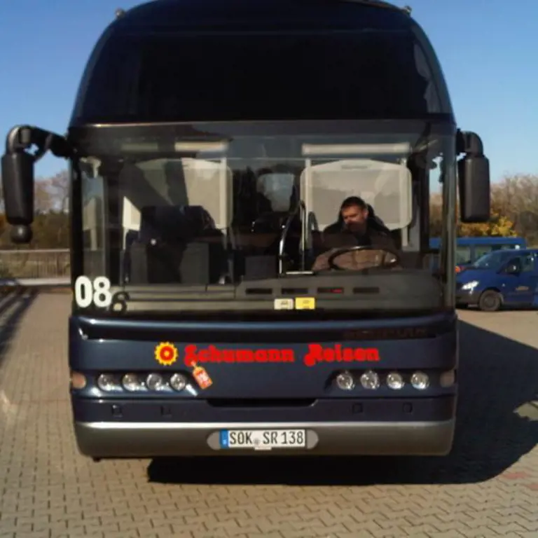 coach Neoplan Starliner 1 (N516/3SHDHC)