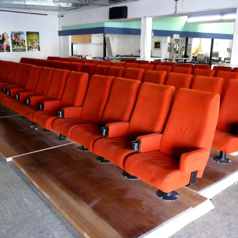 64 cinema seats