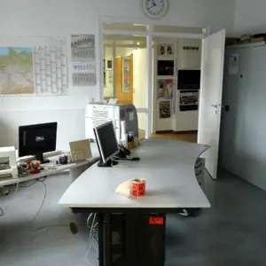 2 desks