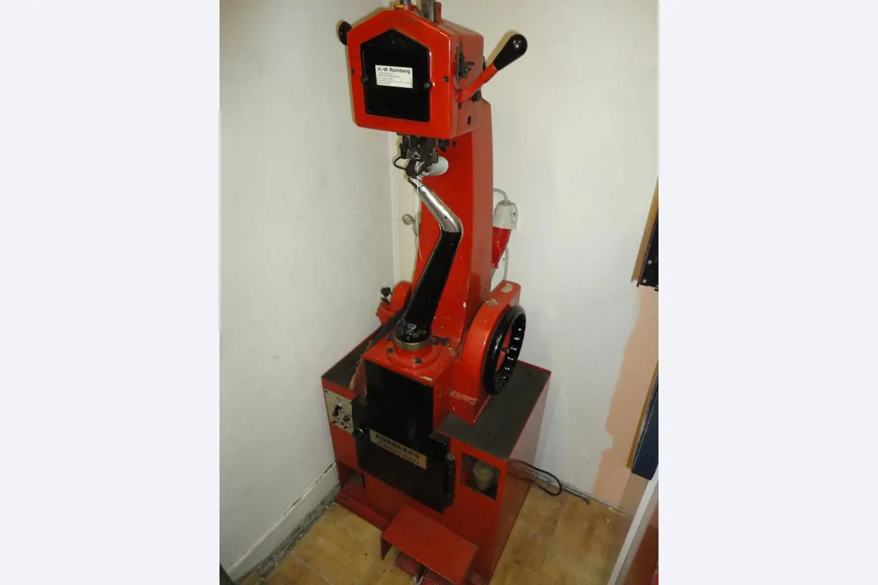 shoe- and locksmith-2