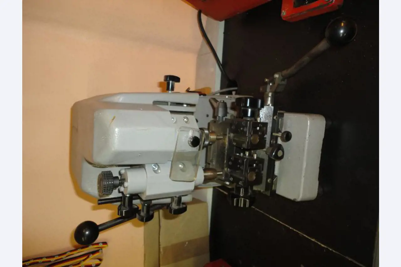 shoe- and locksmith-10