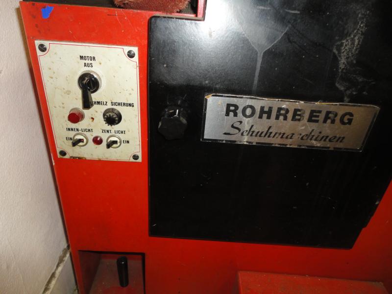 shoe- and locksmith-19