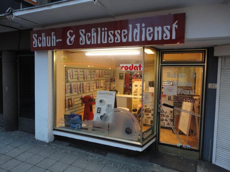 shoe- and locksmith-3