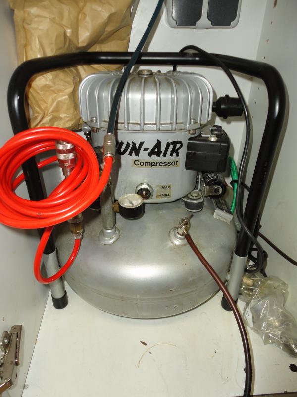 shoe- and locksmith-22