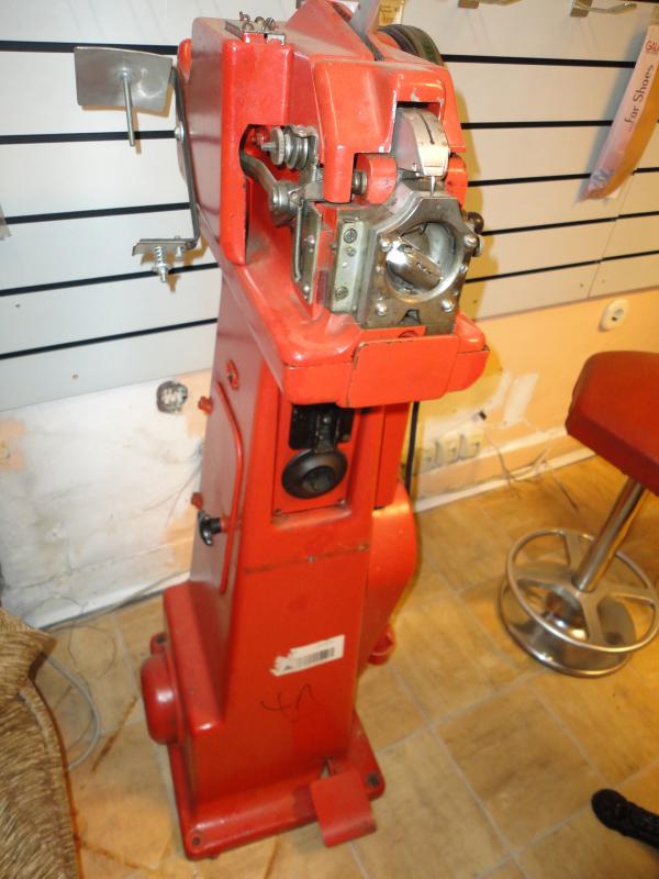 shoe- and locksmith-30