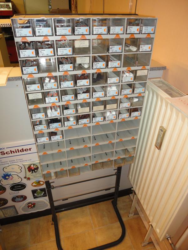 shoe- and locksmith-35