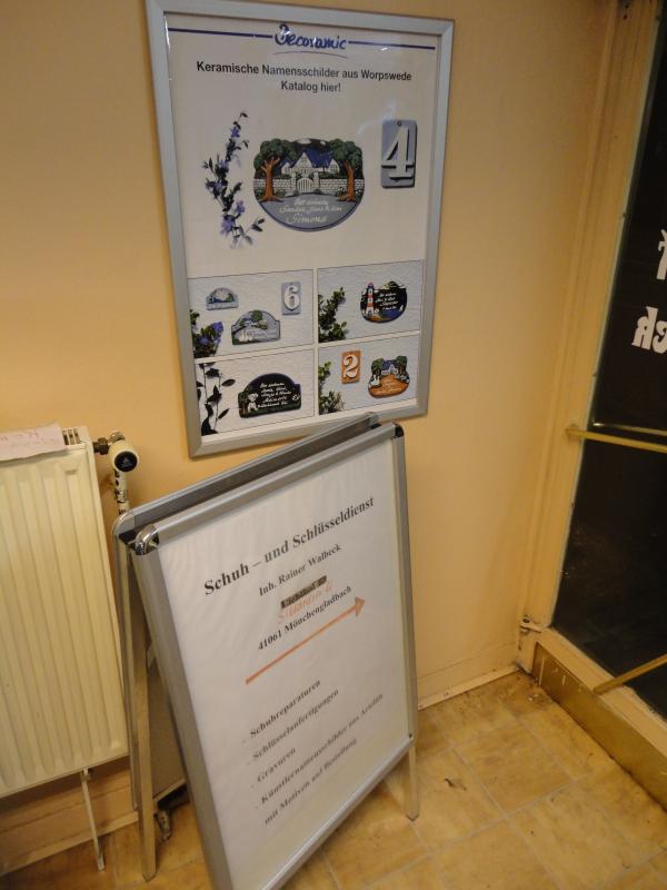 shoe- and locksmith-36