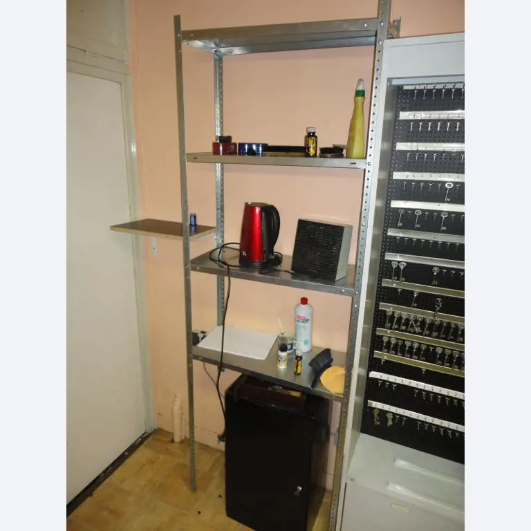 shoe- and locksmith-52