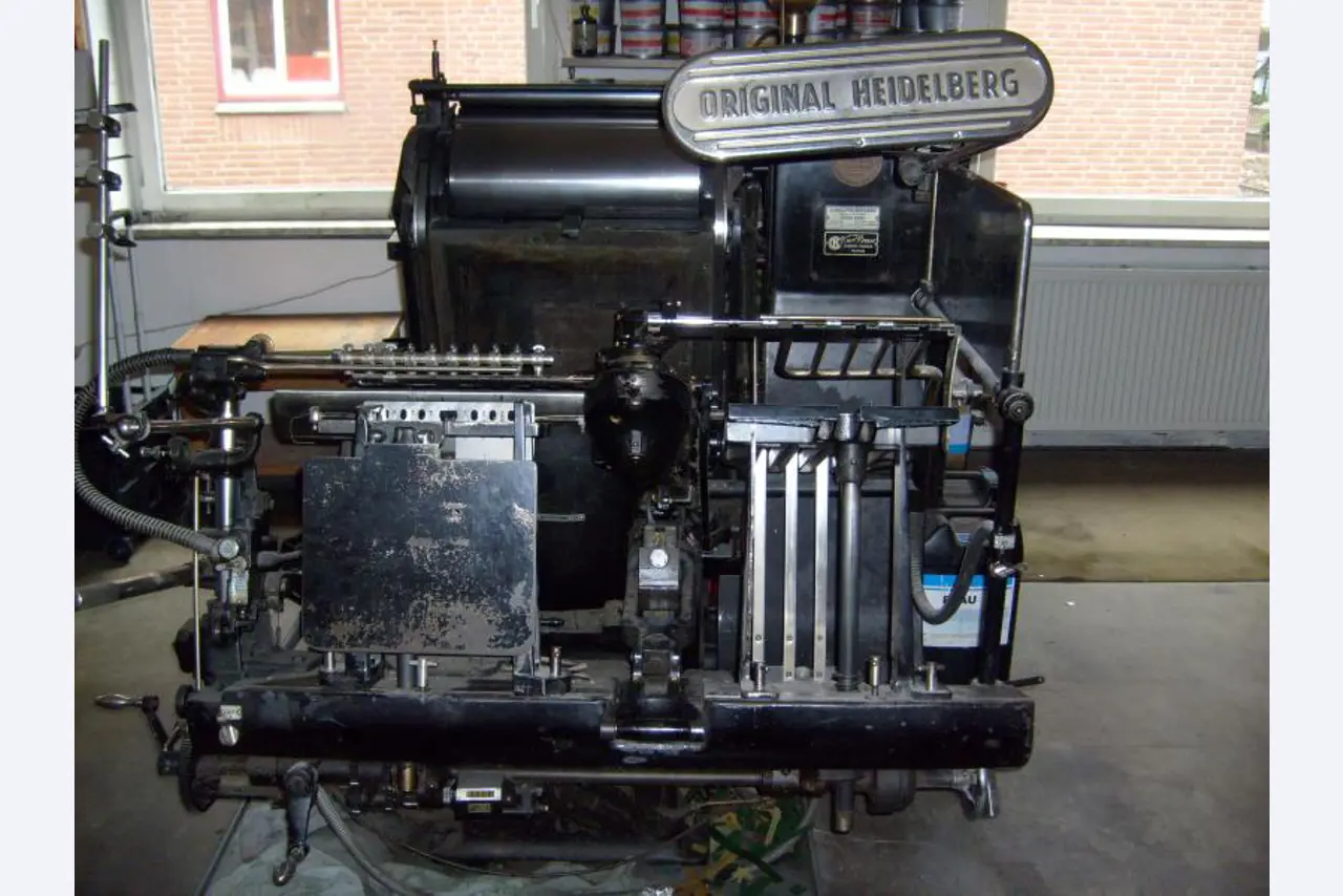 well-maintained print shop equipment-1