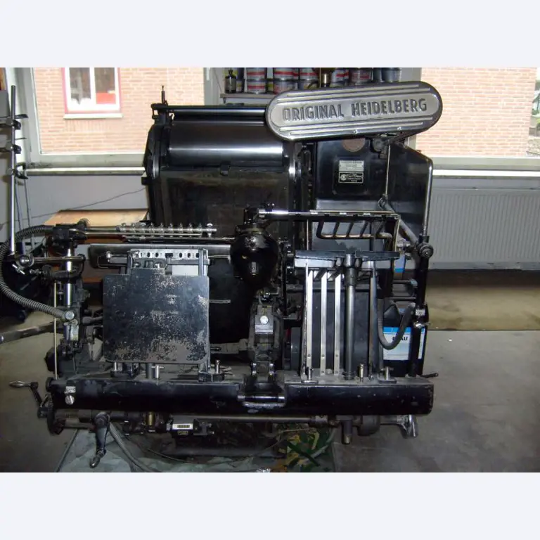 well-maintained print shop equipment-1