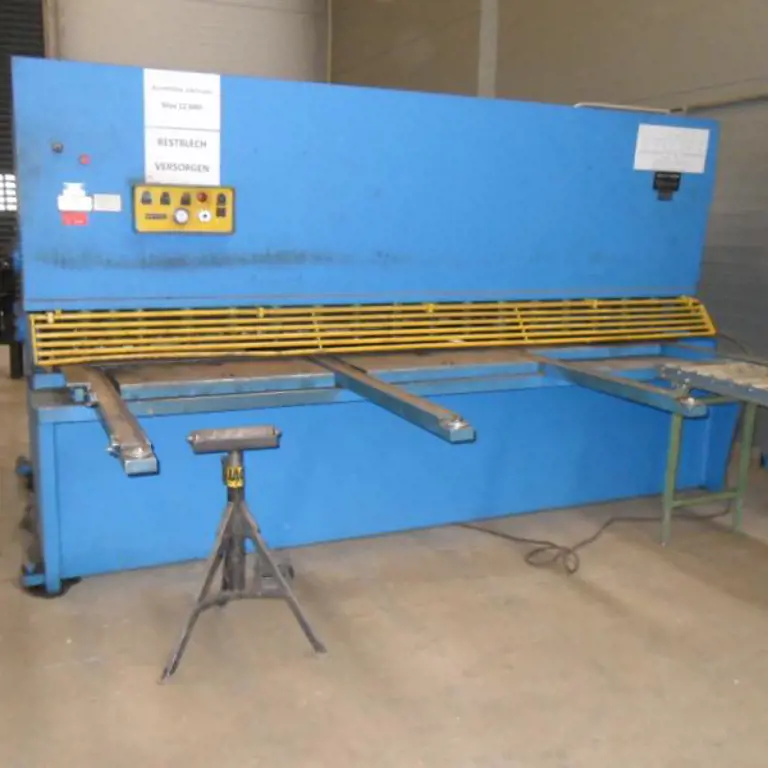 electronic guillotine shear  Manurhin Sagita 3114