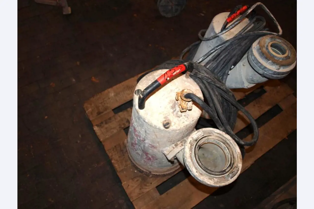 Wolfer & Goebel Bau- und Projektgesellschaft mbH
-1