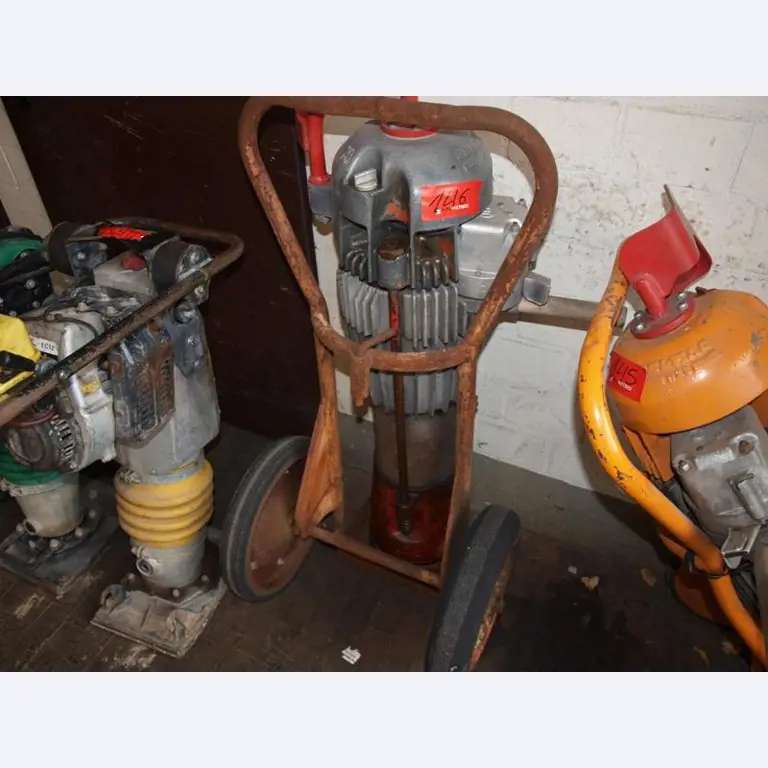 Wolfer & Goebel Bau- und Projektgesellschaft mbH
-1