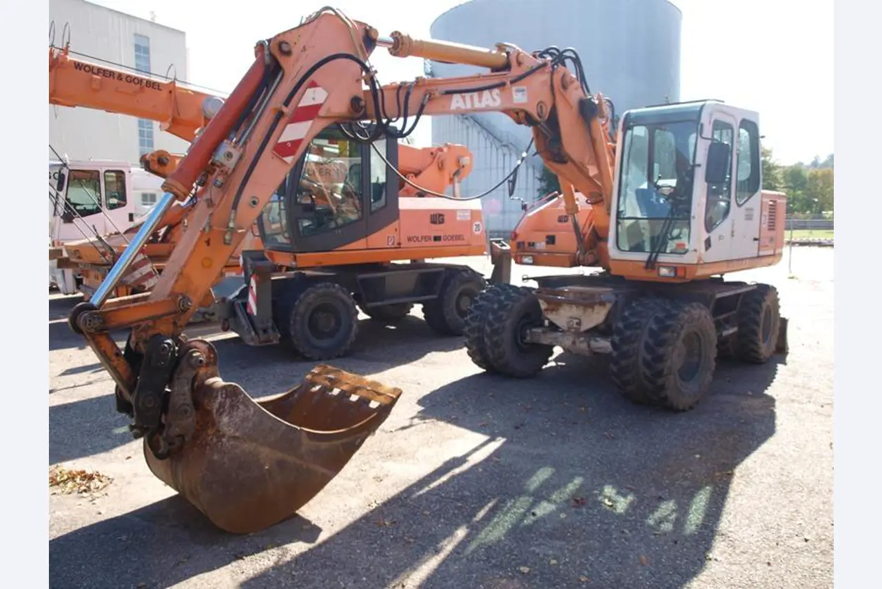 Wolfer & Goebel Bau- und Projektgesellschaft mbH
-1