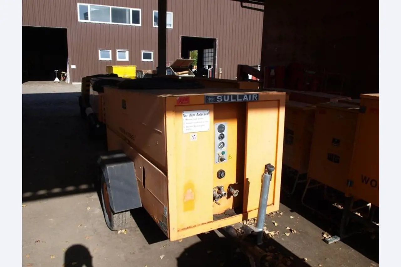 Wolfer & Goebel Bau- und Projektgesellschaft mbH
-2