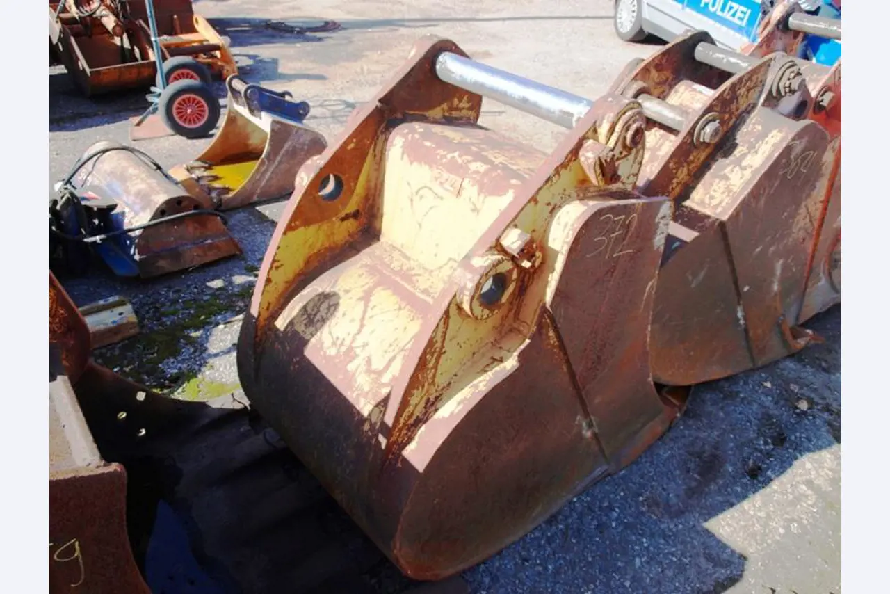 Wolfer & Goebel Bau- und Projektgesellschaft mbH
-1