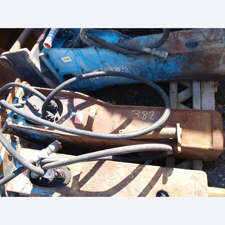 Wolfer & Goebel Bau- und Projektgesellschaft mbH
-1