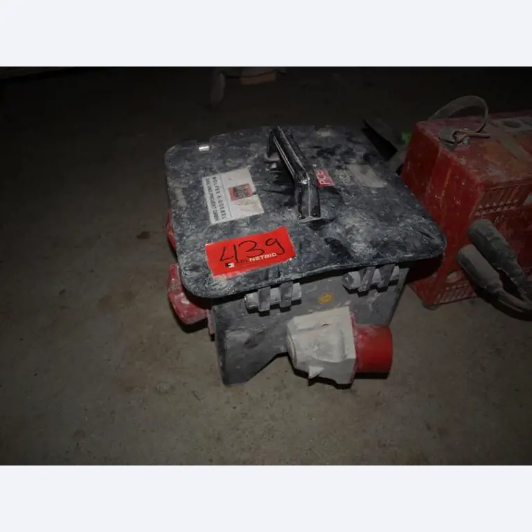 Wolfer & Goebel Bau- und Projektgesellschaft mbH
-1