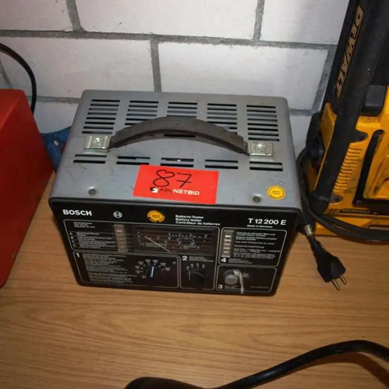 Batterietester Bosch T 12200 E