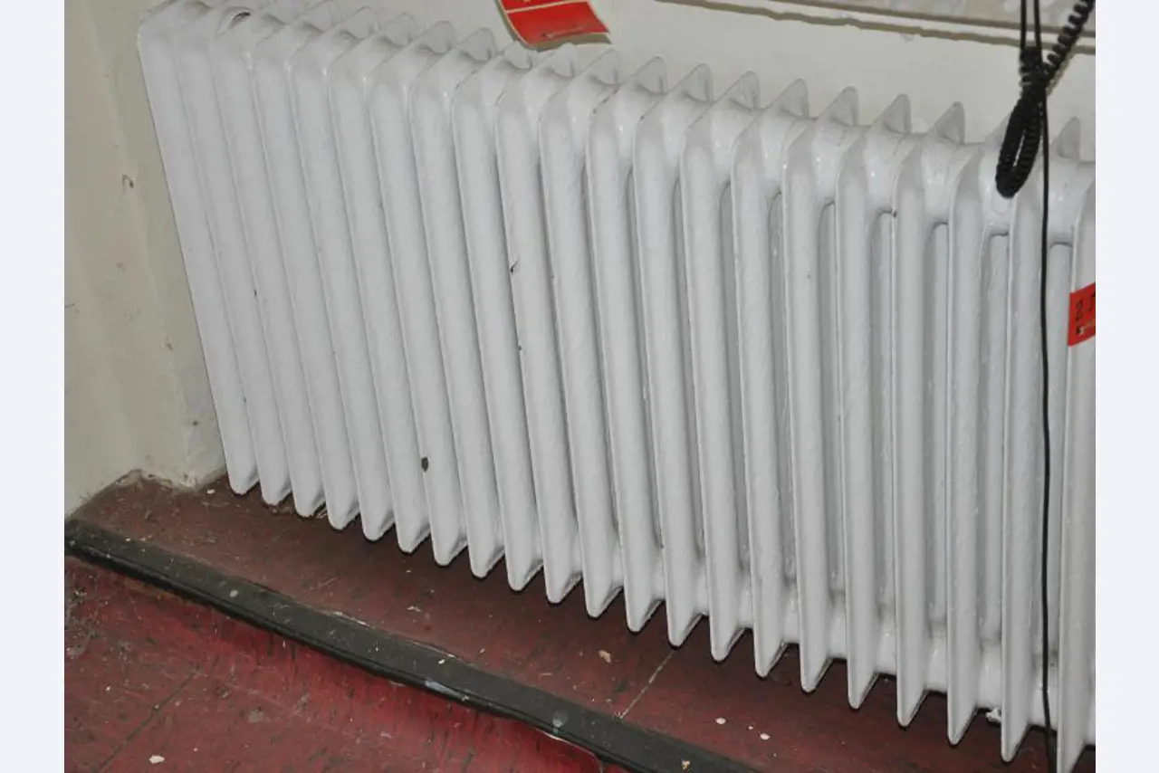 Nekdanja pomorska oskrbovalna šola (MVS)-1