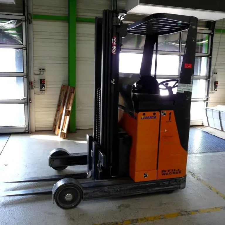 narrow aisle reach truck Still Wagner FM 14