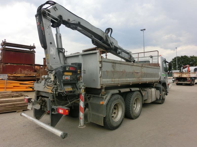 well-maintained construction machinery and equipment <br>as well as the tunneling technology-3