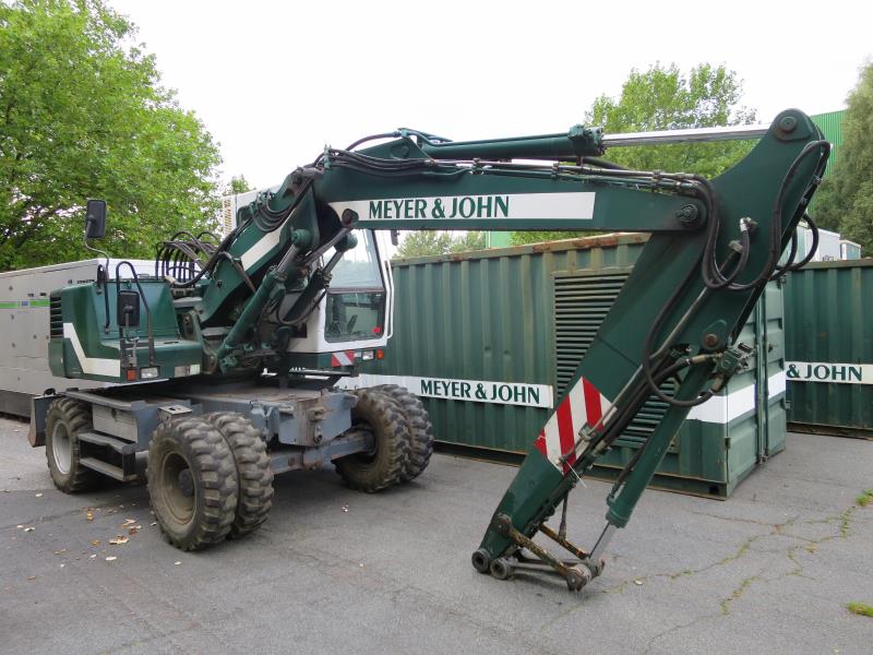 des machines et engins de chantier bien entretenus <br>ainsi que la technique de creusement des tunnels-2