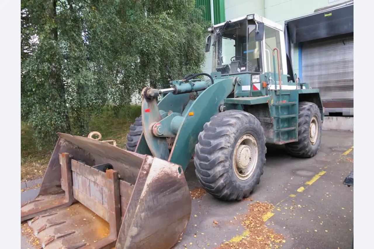 goed onderhouden bouwmachines en -apparatuur <br> evenals tunneltechnieken-1