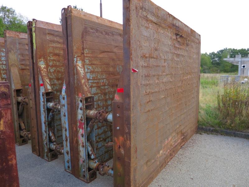 well-maintained construction machinery and equipment <br>as well as the tunneling technology-1