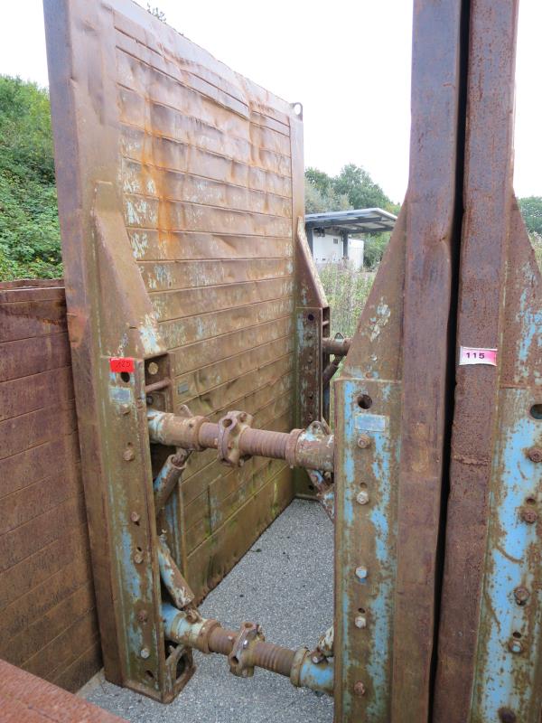 des machines et engins de chantier bien entretenus <br>ainsi que la technique de creusement des tunnels-1