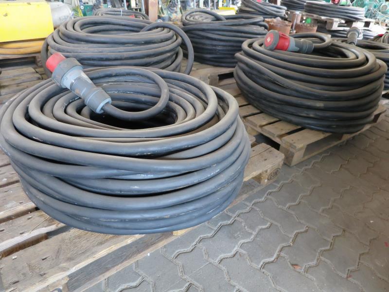 well-maintained construction machinery and equipment <br>as well as the tunneling technology-1