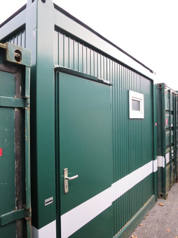 dobro vzdrževani gradbeni stroji in oprema <br>kot tudi tehnologija gradnje predorov.-2