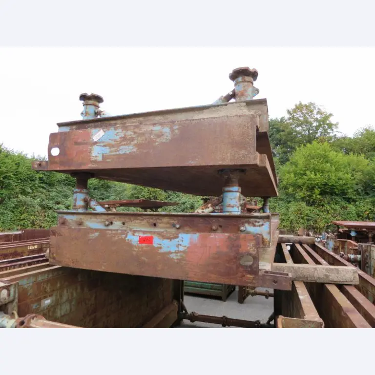 goed onderhouden bouwmachines en -apparatuur <br> evenals tunneltechnieken-1