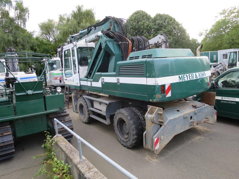 des machines et engins de chantier bien entretenus <br>ainsi que la technique de creusement des tunnels-2