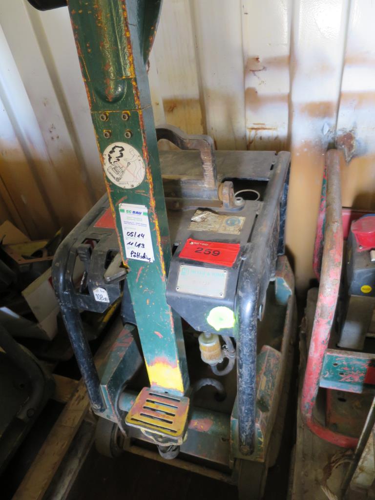 well-maintained construction machinery and equipment-1