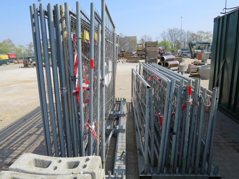 des machines et engins de chantier bien entretenus <br>ainsi que la technique de creusement des tunnels-1